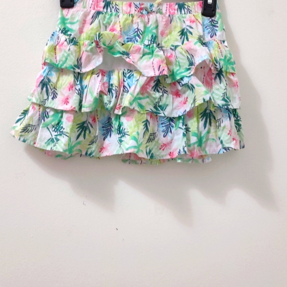 Leafy skirt